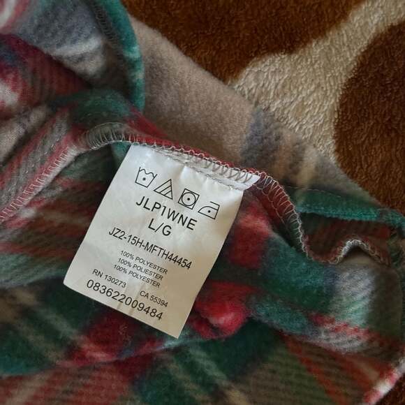 Riders by Lee Women's Large Green and Red Plaid Fleece Button Up Shirt - Picture 4 of 4